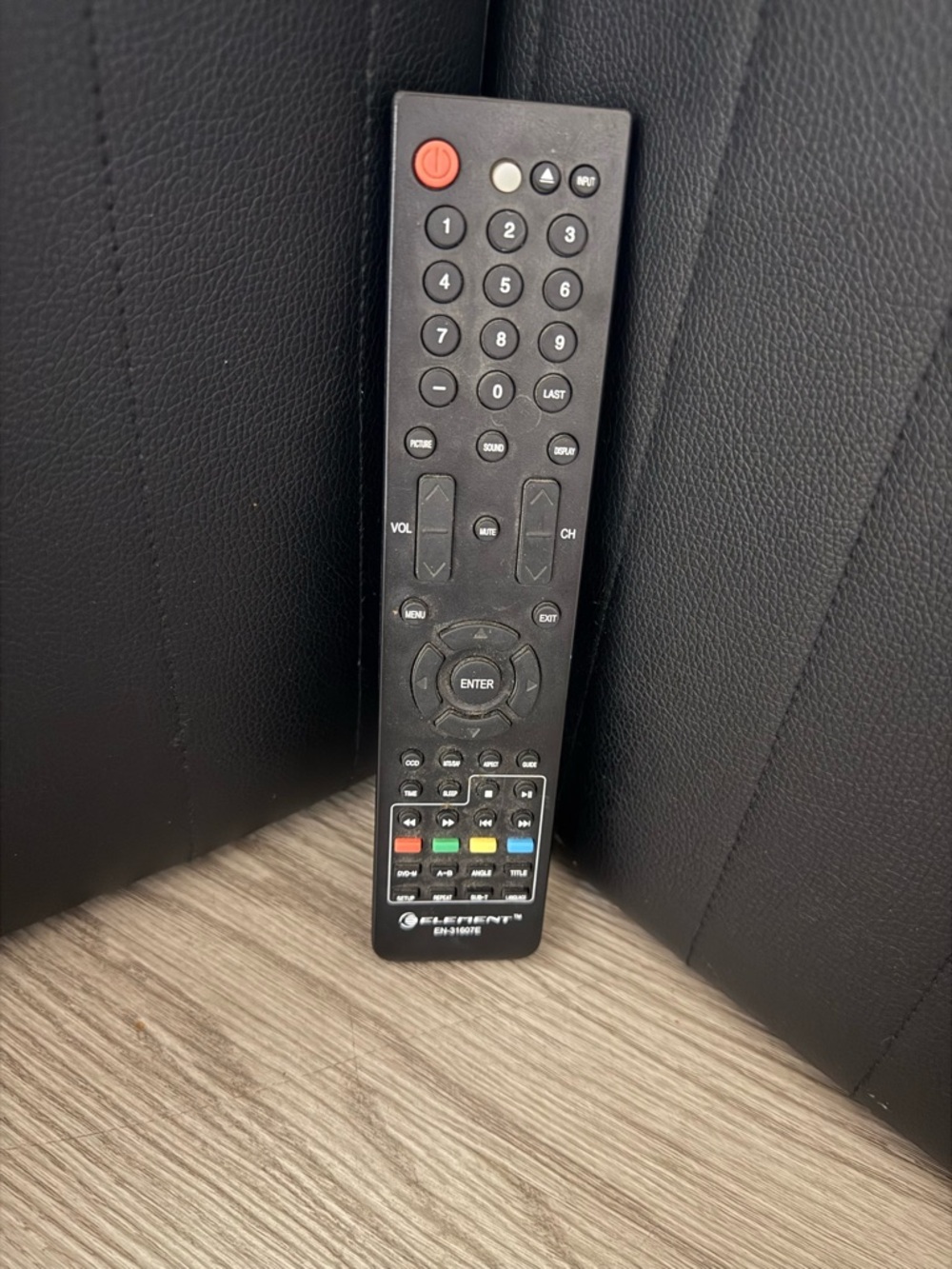 Element TV Remote Control Model EN-31607E Tested Works No Batteries Included